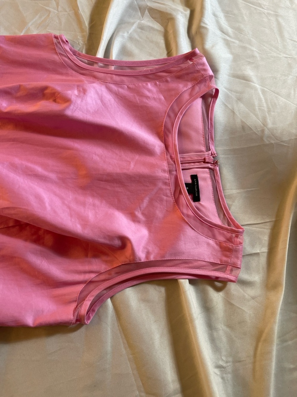 Ann Taylor Pink Fit Flare Dress SZ 8 Sleeveless Pleated A-Line Knee Length Lined - Picture 8 of 8